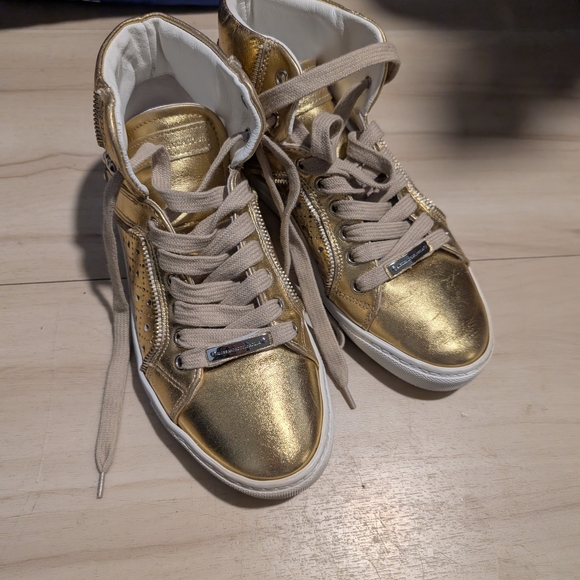 Alessandro Dell’ Acqua Studded High-Top Leather Gold Sneakers - Picture 3 of 10